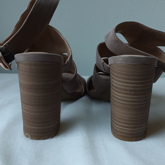 LC Lauren Conrad Pie sandals - Picture 5 of 9